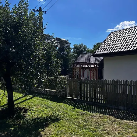 Domek Na Skraju Lasu Uniejow Exteriér fotografie